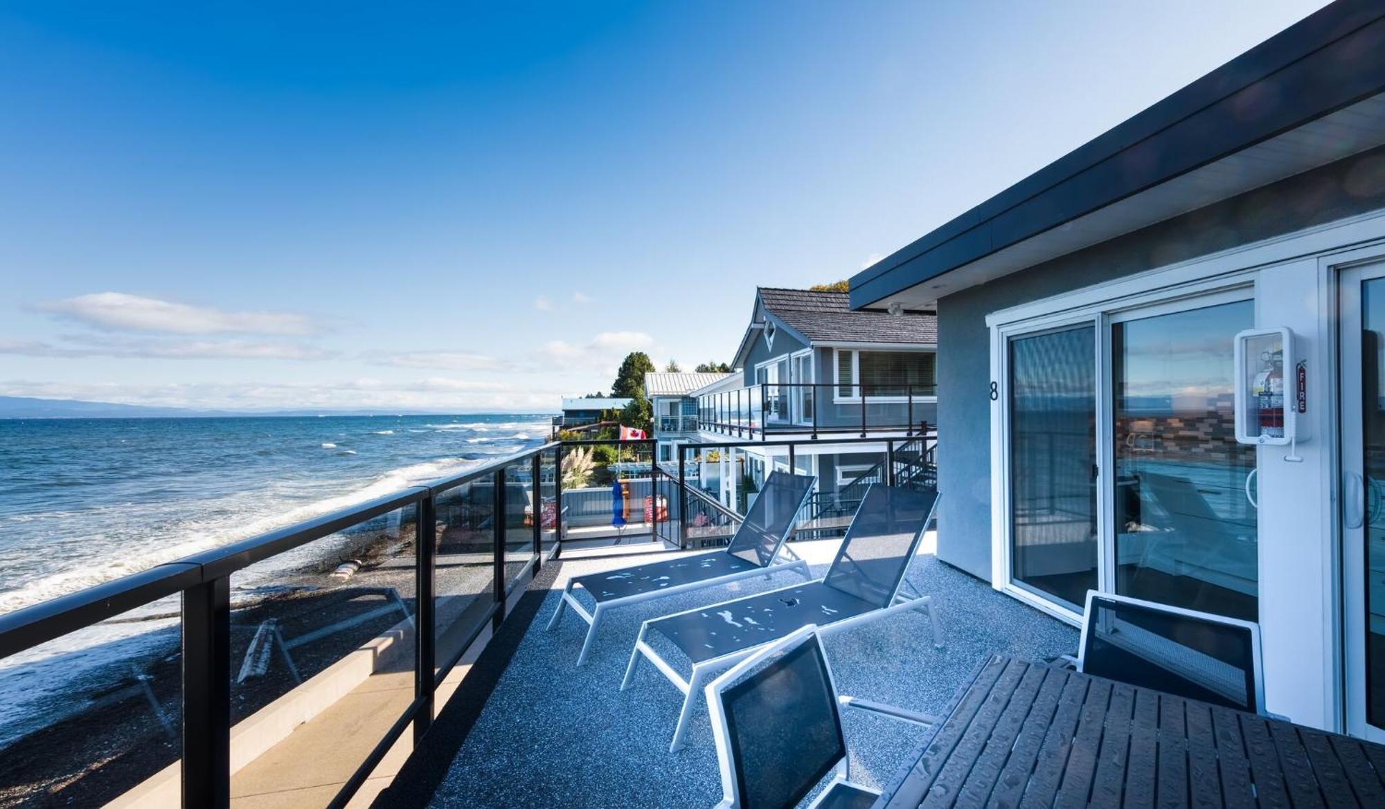 Qualicum Beach Ocean Suites Eksteriør billede